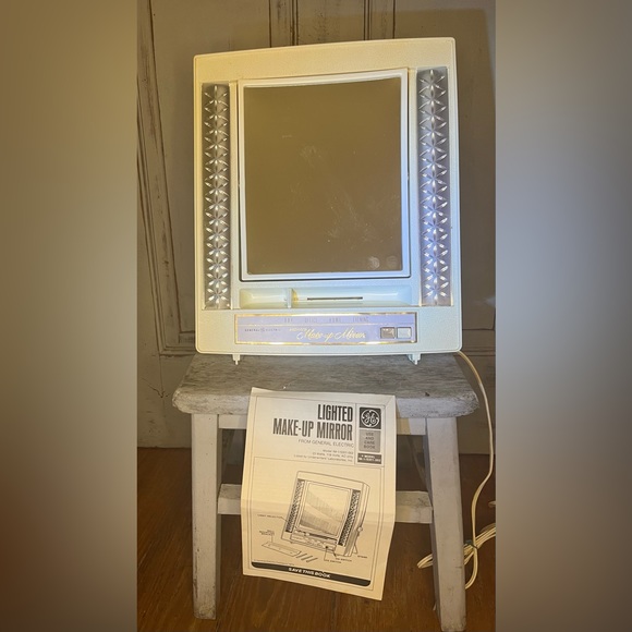 General Electric Makeup Vintage Ge General Electric Lighted Makeup